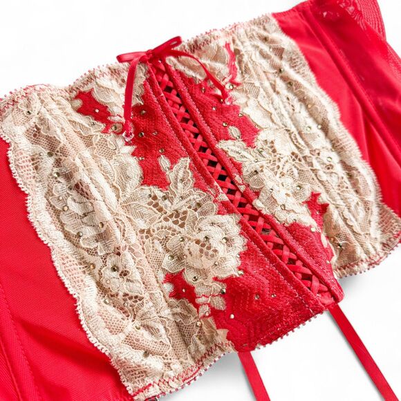 NEW Victoria's Secret Very Sexy Red Waist Cincher Corset Garter Lace Women's M/L - Picture 3 of 12